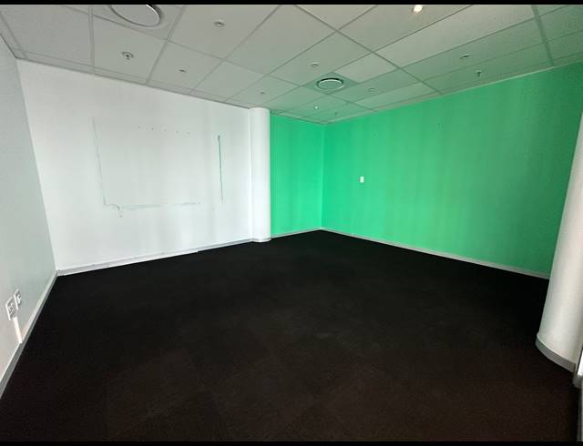 492M² OFFICE TO LET IN SANDTON CENTRAL